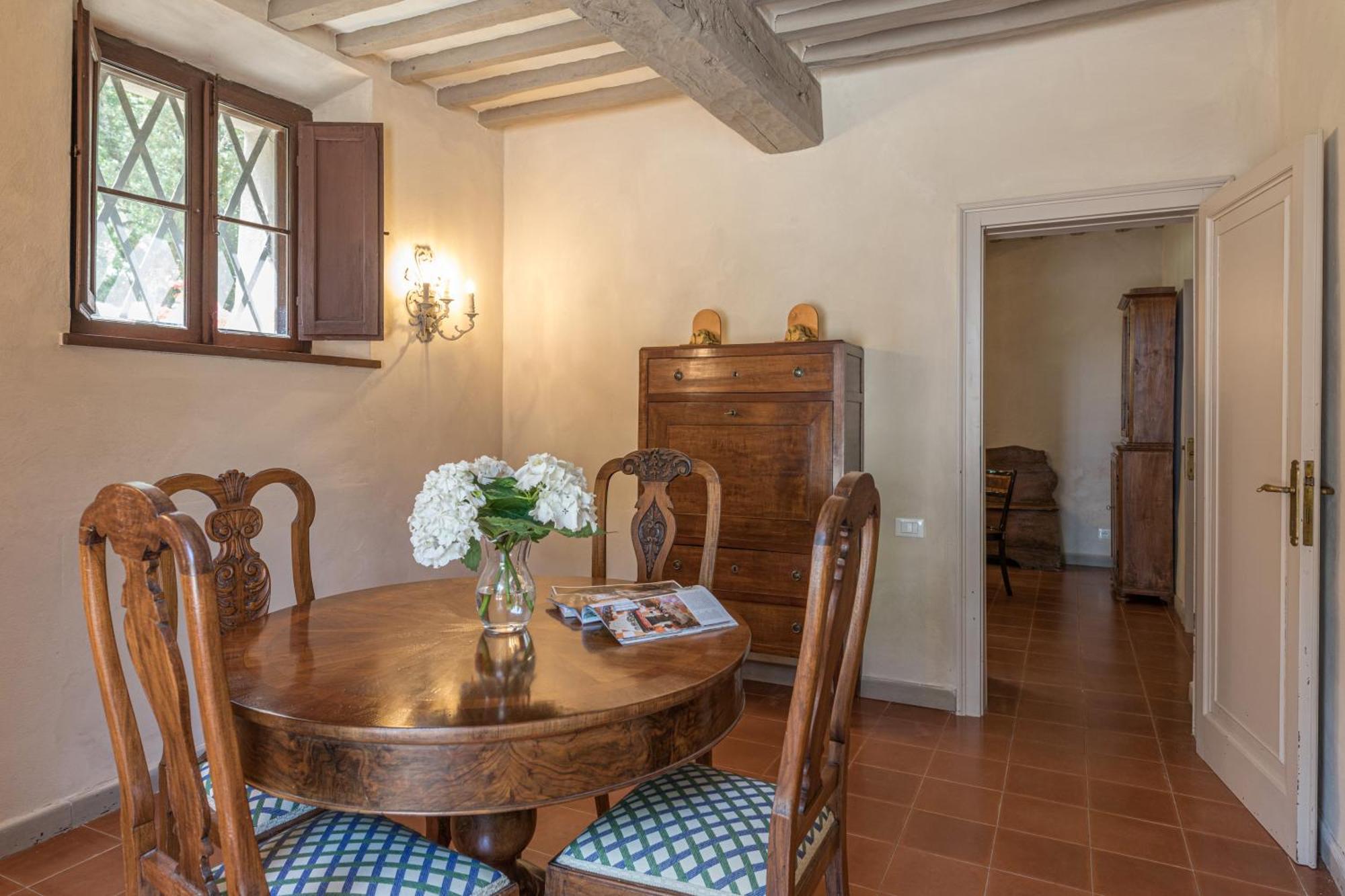 Villa Agriturismo Tenuta La Campana Asciano Luaran gambar