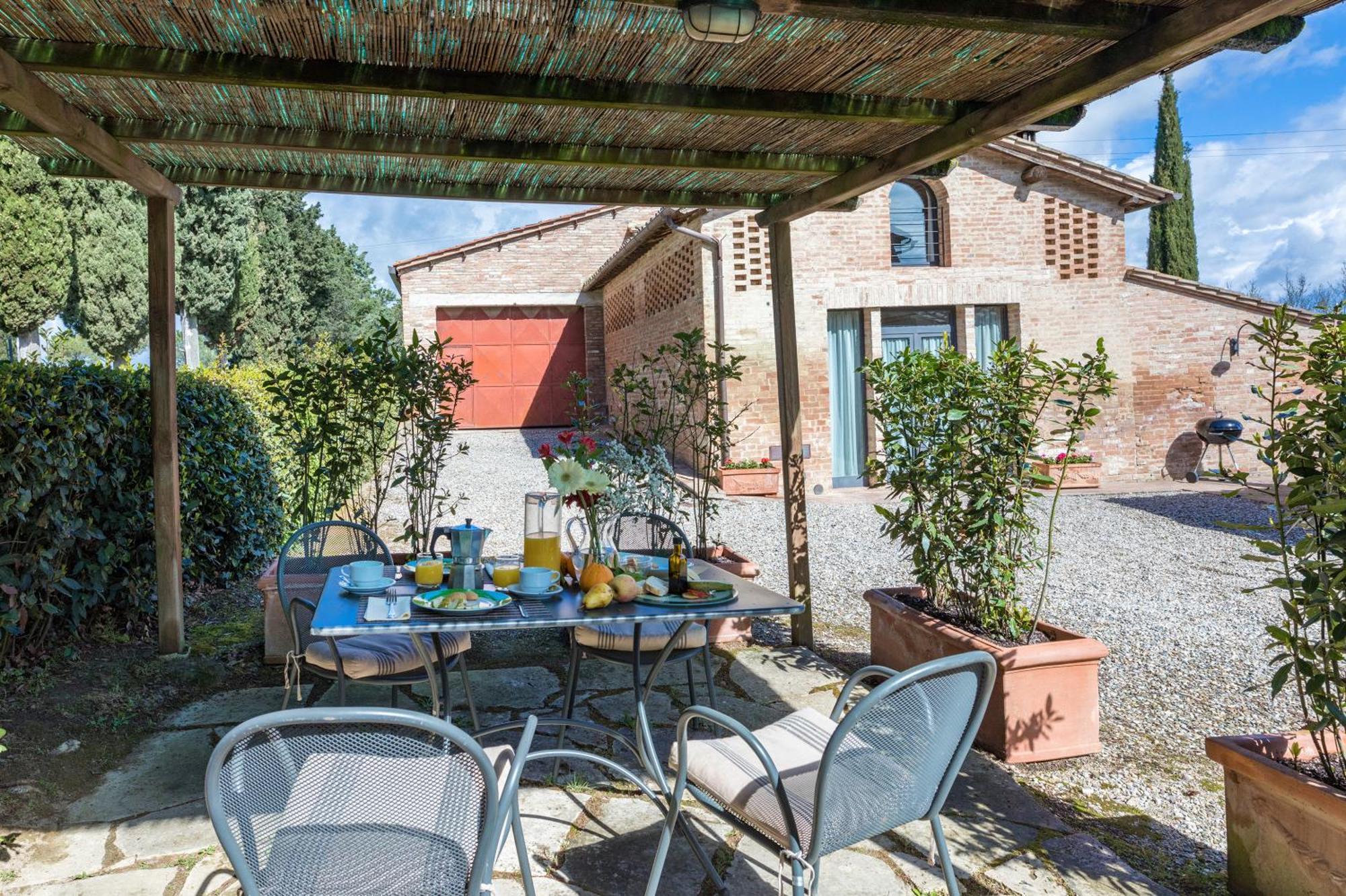 Villa Agriturismo Tenuta La Campana Asciano Luaran gambar
