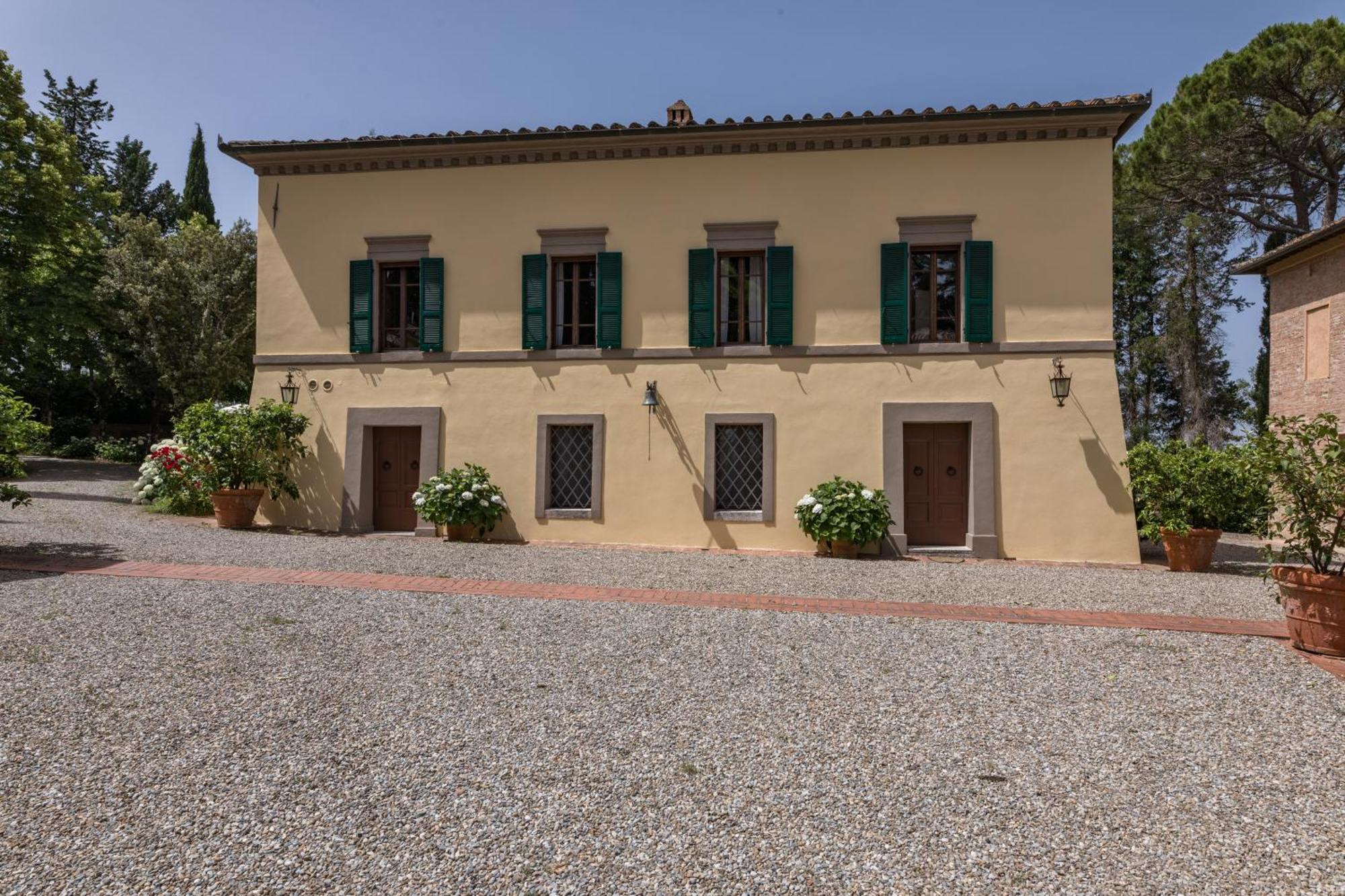 Villa Agriturismo Tenuta La Campana Asciano Luaran gambar